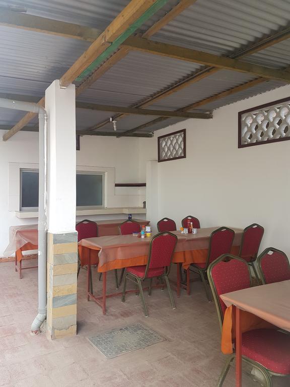 Golden Guest House- Miritini Mombasa Exteriör bild